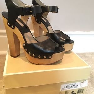Michals Kors Annabell  platform heels